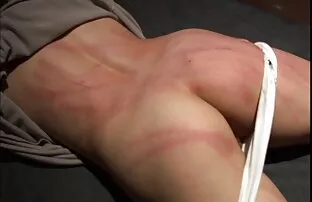 XXX クリッシー*リンとジェニファーは、ヨガのセッション中にオフと汚れを取得 女性 の ため の 無料 セックス 動画