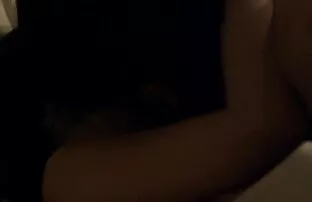 XXX 売春婦熟女シェービング男若い売春婦 女性 の ため の アダルト 無 修正