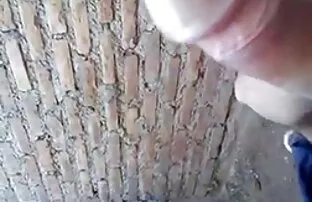 XXX 学生ダブルいじめとザーメン 女性 の ため の アダルト 動画 h