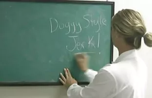 XXX 臆病者ことができませんくそ拳バブル熟女 女性 の ため の av 無 修正