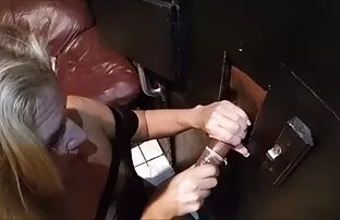 XXX ヨガ錫ティナ熱い窒息きっ尻へ口 女の子 の ため の アダルト ビデオ