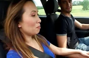 XXX インク赤ん坊の入れ墨bustyドイツの女の子 女性 の ため の エッチ 無料