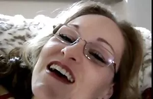 XXX 女の子の甘い戦利品にディルド 女性 向き 無料 エロ 動画