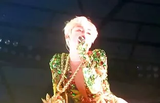 XXX サフィール彫刻 女性 の 為 の 無料 アダルト サイト